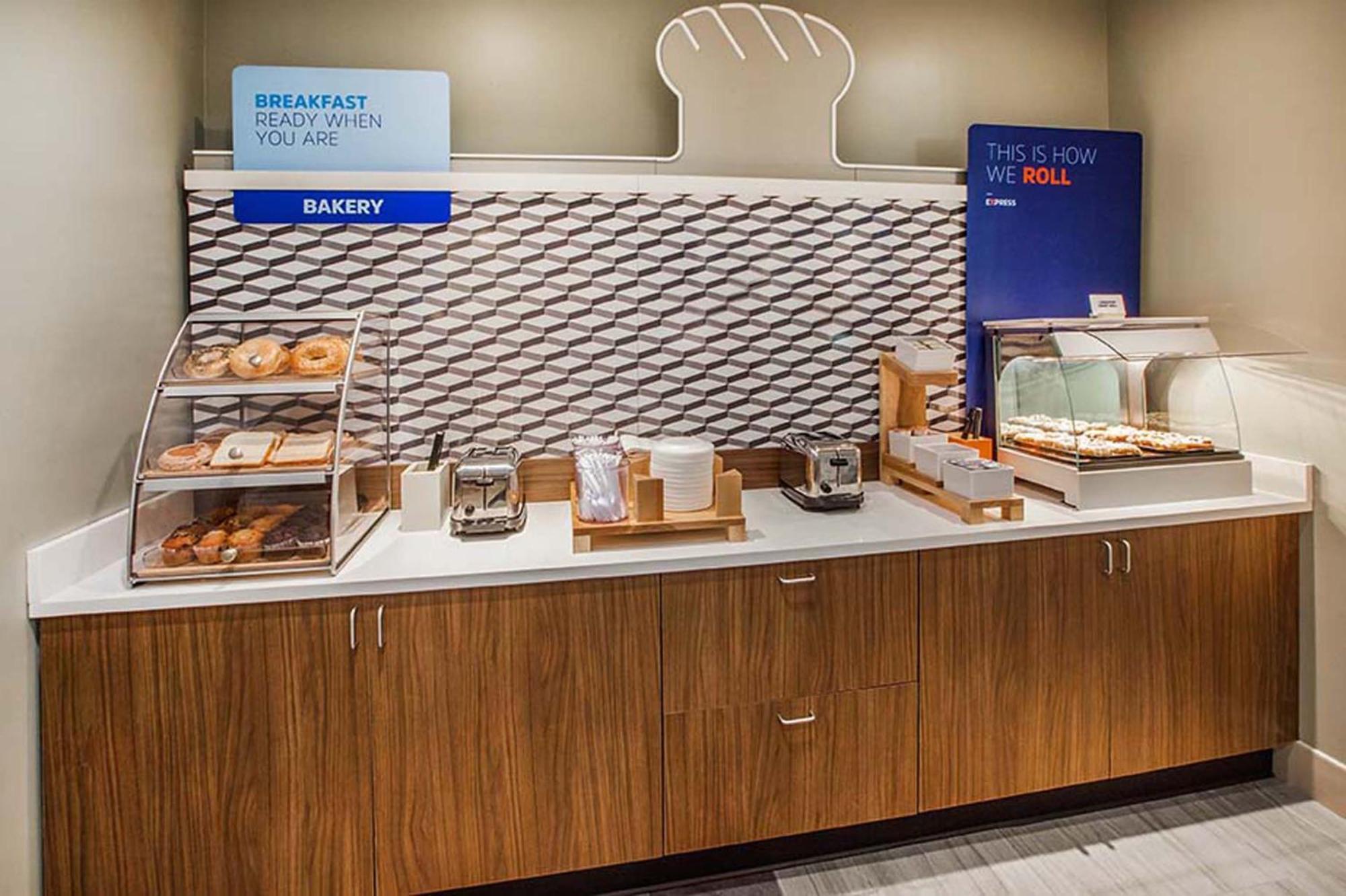 Holiday Inn Express & Suites Weatherford By Ihg Eksteriør billede
